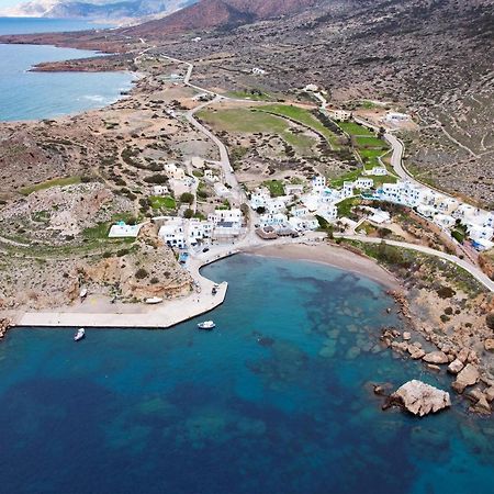 Meraki Beachfront Foiníkion Екстериор снимка