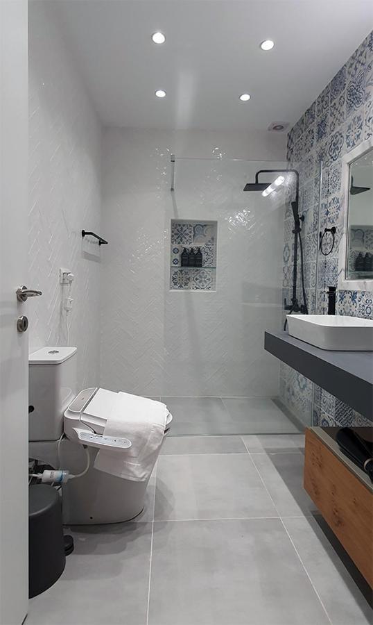 Meraki Beachfront Foiníkion Екстериор снимка