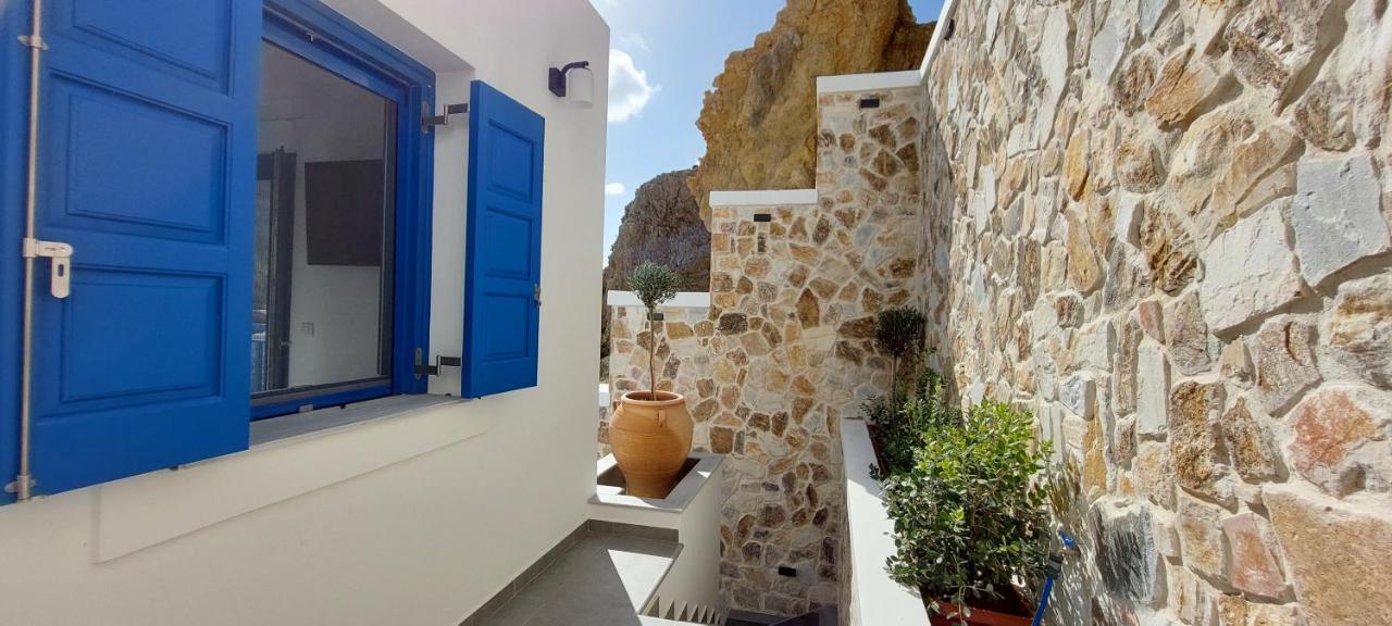 Meraki Beachfront Foiníkion Екстериор снимка